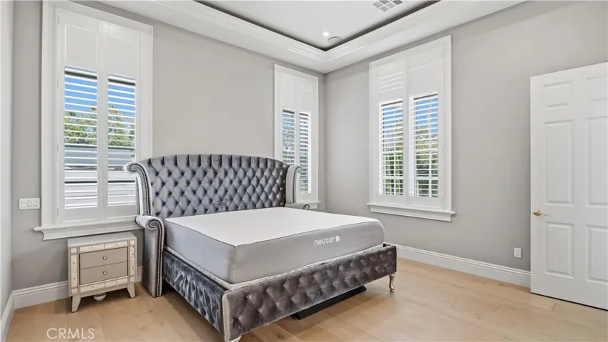 849 Michigan, Pasadena, California 91107
