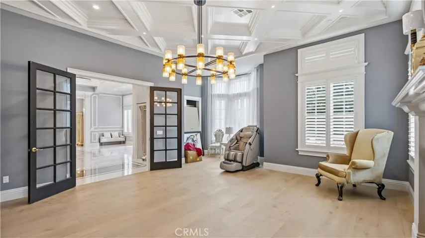 849 Michigan, Pasadena, California 91107