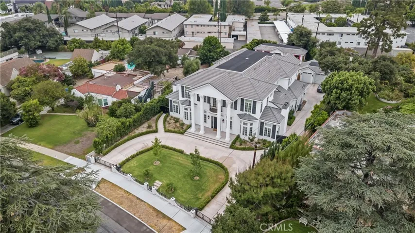 849 Michigan, Pasadena, California 91107