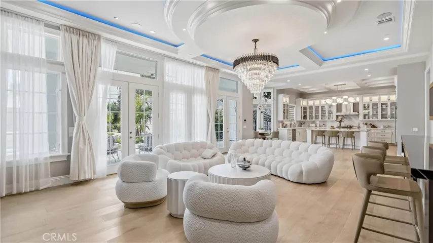 849 Michigan, Pasadena, California 91107