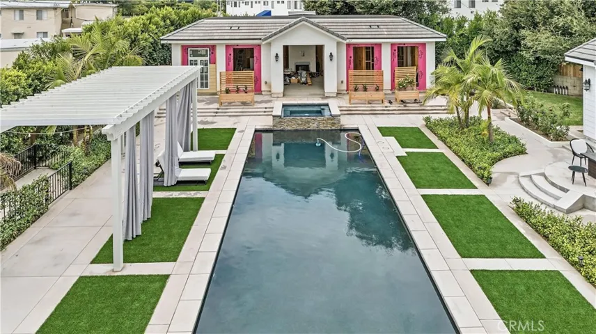 849 Michigan, Pasadena, California 91107