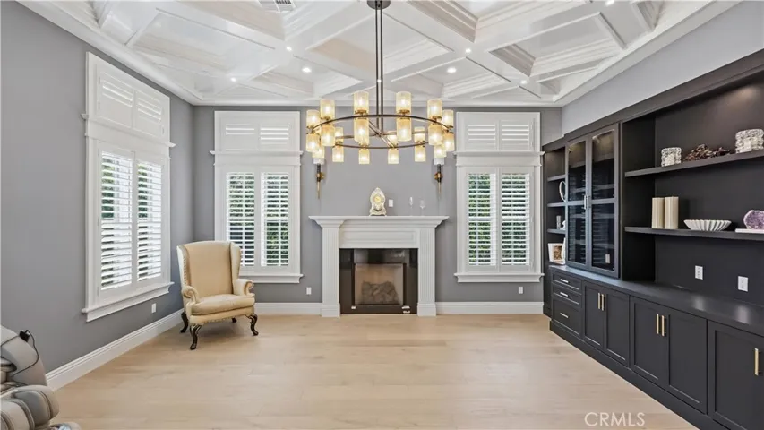849 Michigan, Pasadena, California 91107