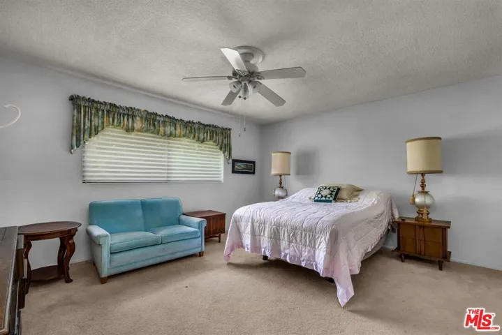 575 E Channel Road, Los Angeles, California 90402