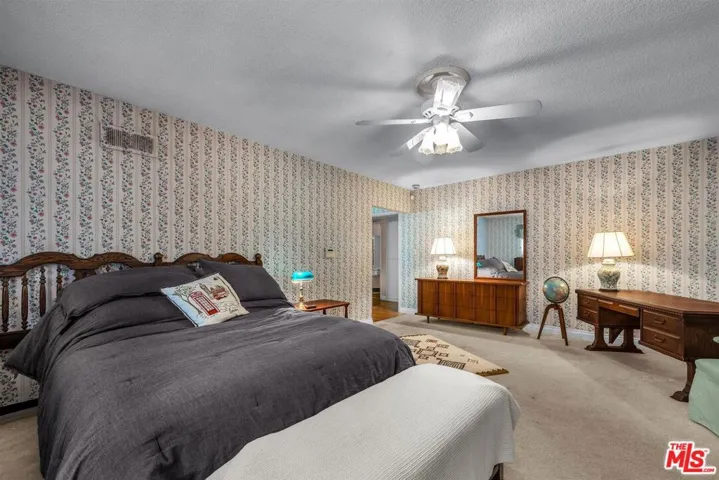 575 E Channel Road, Los Angeles, California 90402