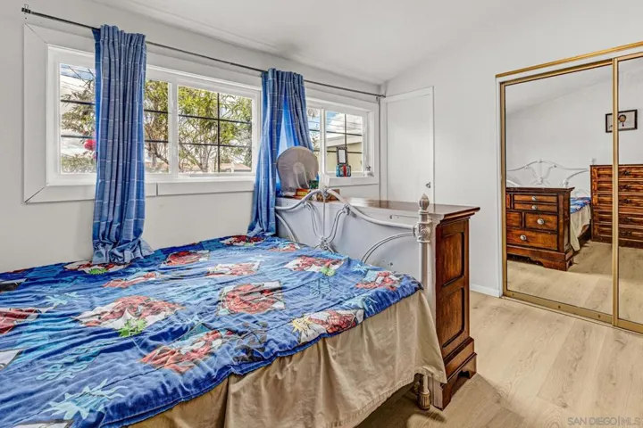 2578 Moonstone, San Diego, California 92123