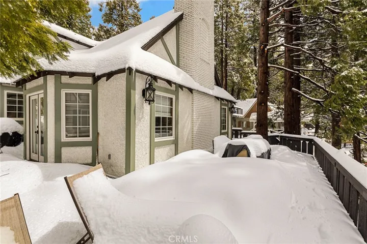 137 John Muir, Lake Arrowhead, California 92352