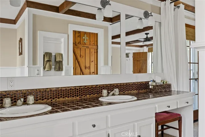 137 John Muir, Lake Arrowhead, California 92352