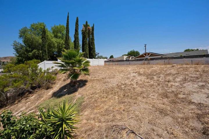 9601 Halberns Blvd, Santee, California 92071