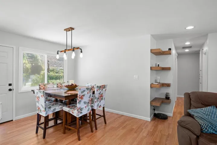 9601 Halberns Blvd, Santee, California 92071