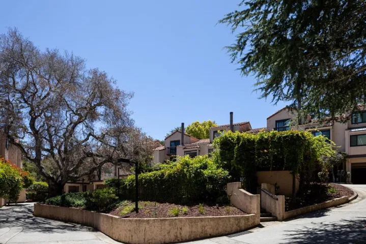 2379 Lyall Way, Belmont, California 94002