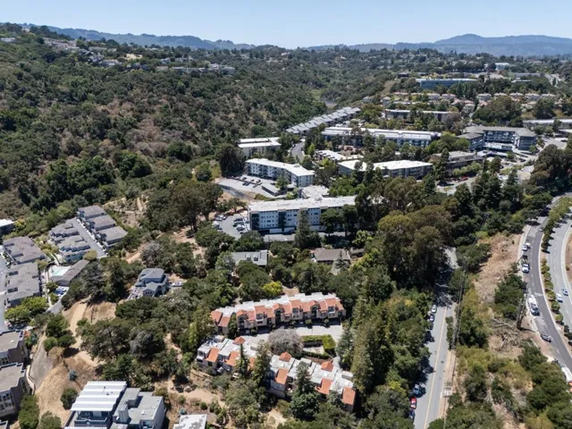 2379 Lyall Way, Belmont, California 94002