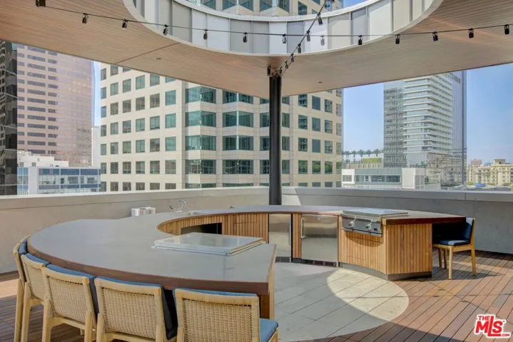 744 S Figueroa Street 3905, Los Angeles, California 90017