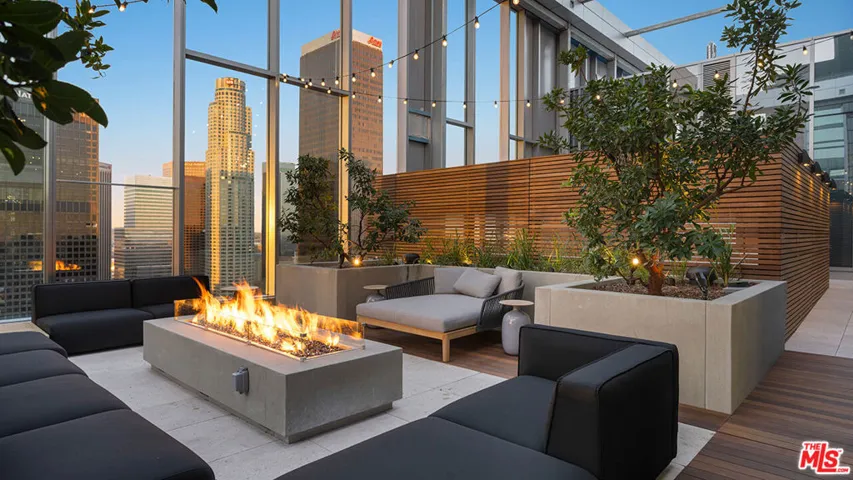 744 S Figueroa Street 3905, Los Angeles, California 90017