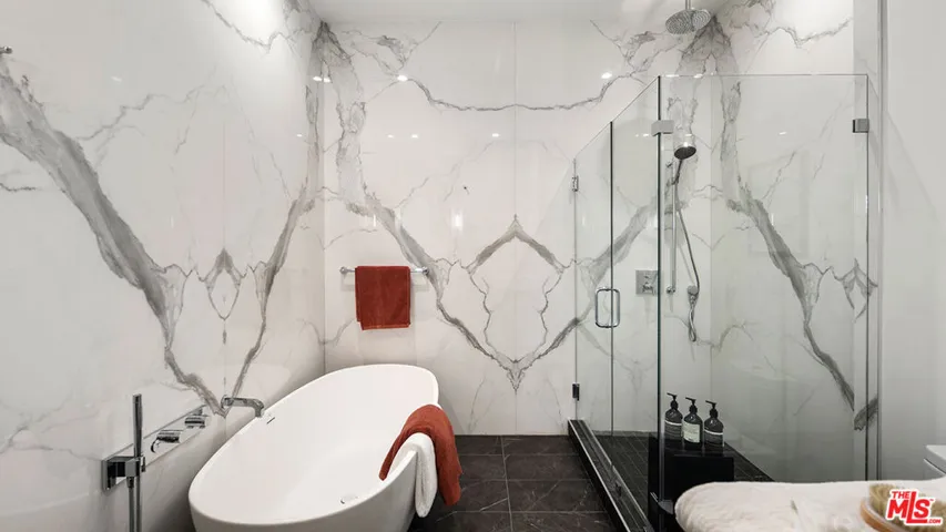 744 S Figueroa Street 3905, Los Angeles, California 90017