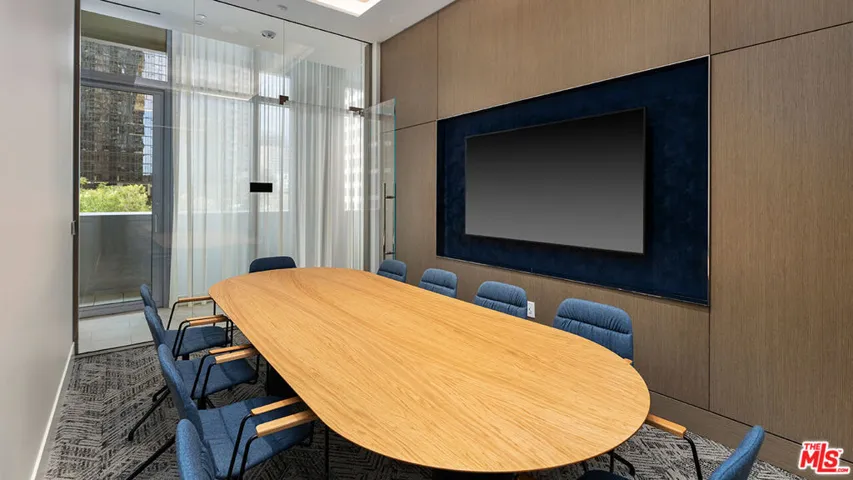744 S Figueroa Street 3905, Los Angeles, California 90017