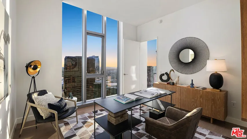 744 S Figueroa Street 3905, Los Angeles, California 90017