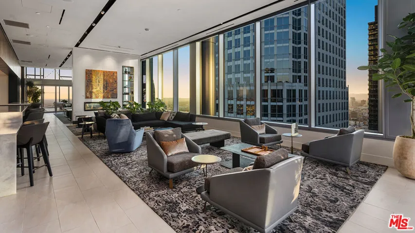 744 S Figueroa Street 3905, Los Angeles, California 90017