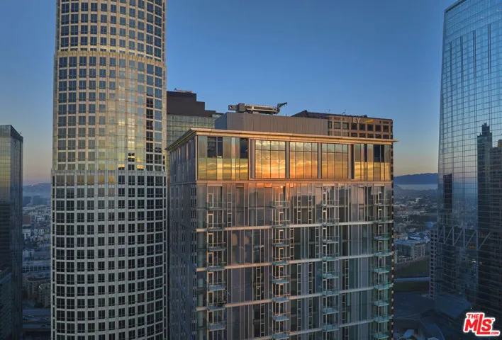 744 S Figueroa Street 3905, Los Angeles, California 90017