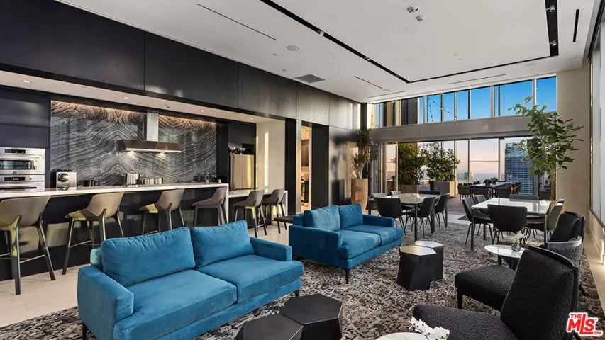 744 S Figueroa Street 3905, Los Angeles, California 90017