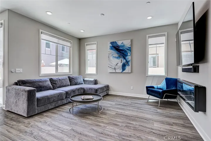 26 Country Glen, Pomona, California 91766