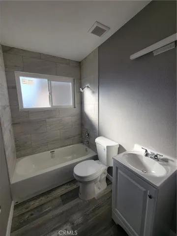 409 E Market, Long Beach, California 90805
