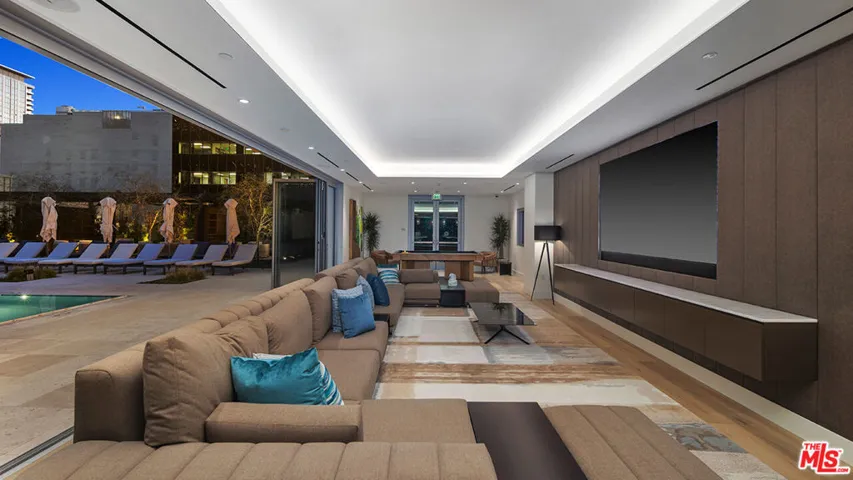 744 S Figueroa Street 3901, Los Angeles, California 90017