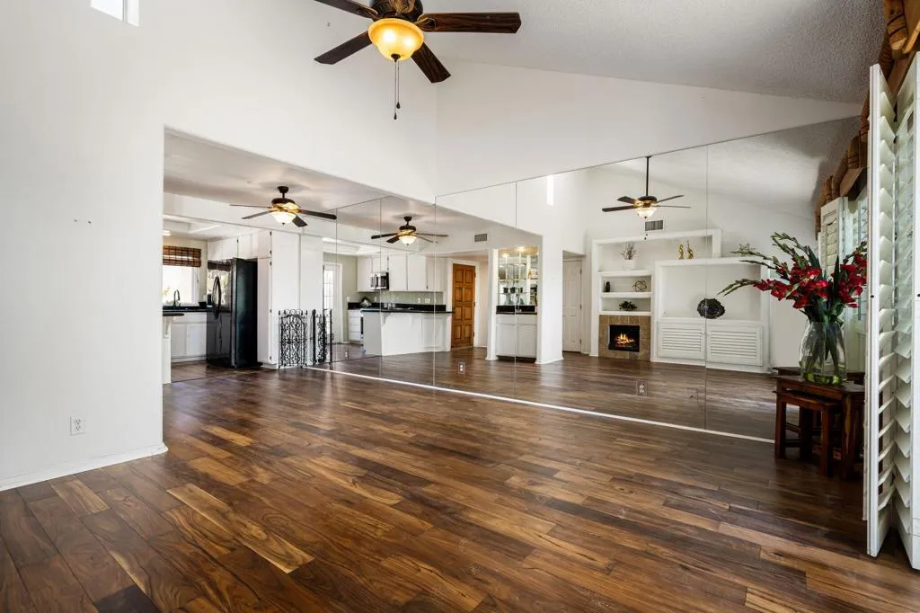 22-web-or-mls-DPGaynor_OPMG_0726_022