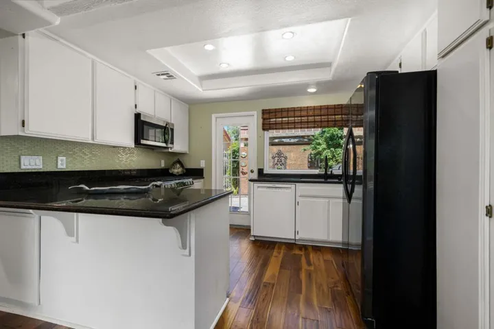 25-web-or-mls-DPGaynor_OPMG_0726_025