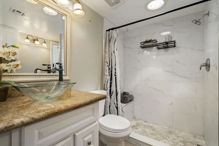 41-web-or-mls-DPGaynor_OPMG_0726_041