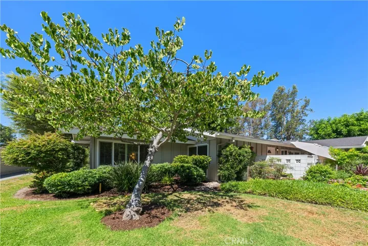613 Avenida Sevilla B, Laguna Woods, California 92637