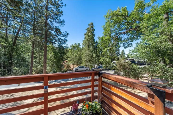 54720 Pine Crest, Idyllwild, California 92549