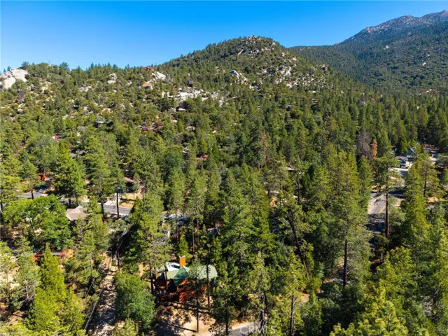 54720 Pine Crest, Idyllwild, California 92549