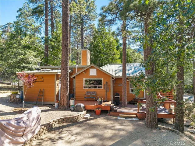 54720 Pine Crest, Idyllwild, California 92549
