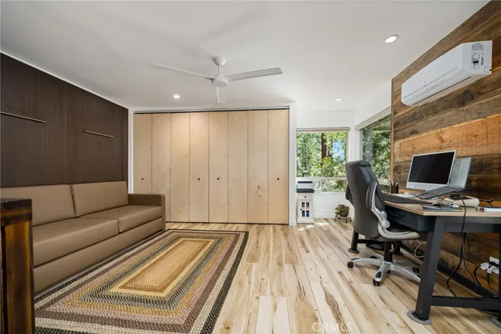 54720 Pine Crest, Idyllwild, California 92549
