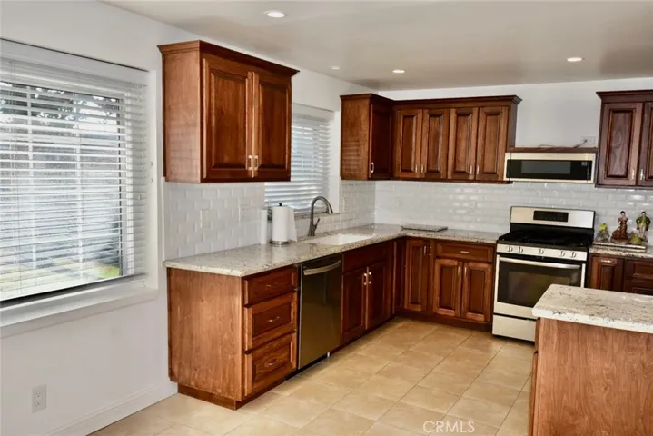 17238 Carfax Ave, Bellflower, California 90706
