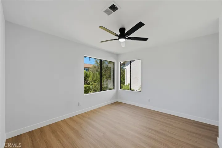 29033 Hollow Oak Court, Agoura Hills, California 91301