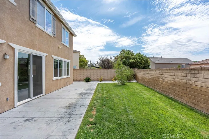 22604 Dragonfly Court, Saugus, California 91350