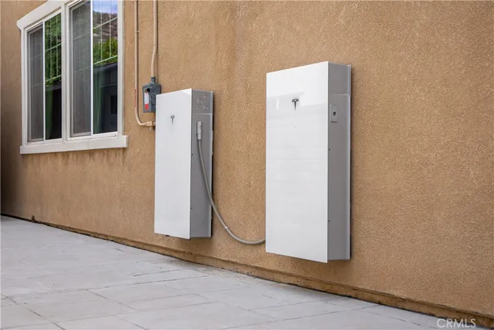 Tesla Power Wall