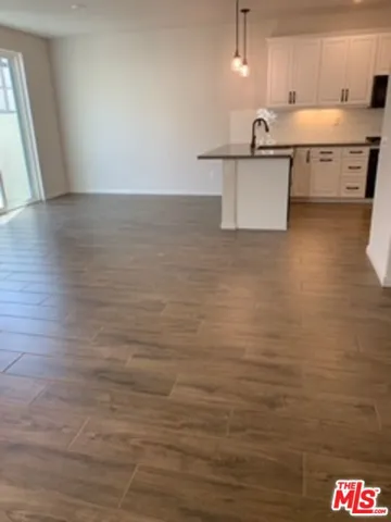 11656 Hilltop Lane, Los Angeles, California 91342
