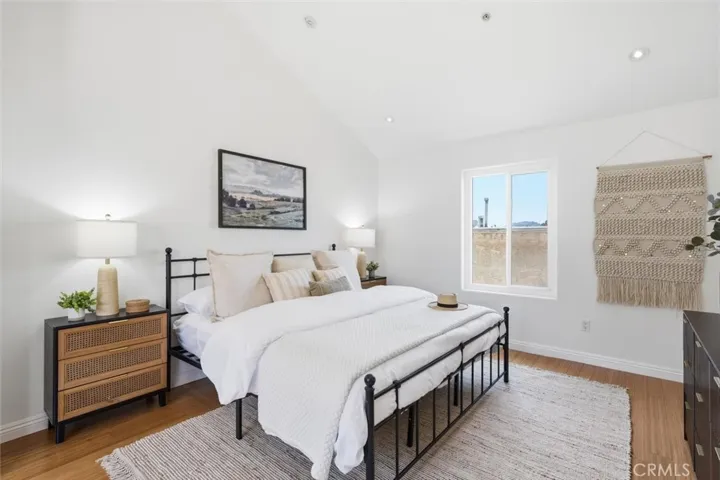5719 Camellia 105, North Hollywood, California 91601