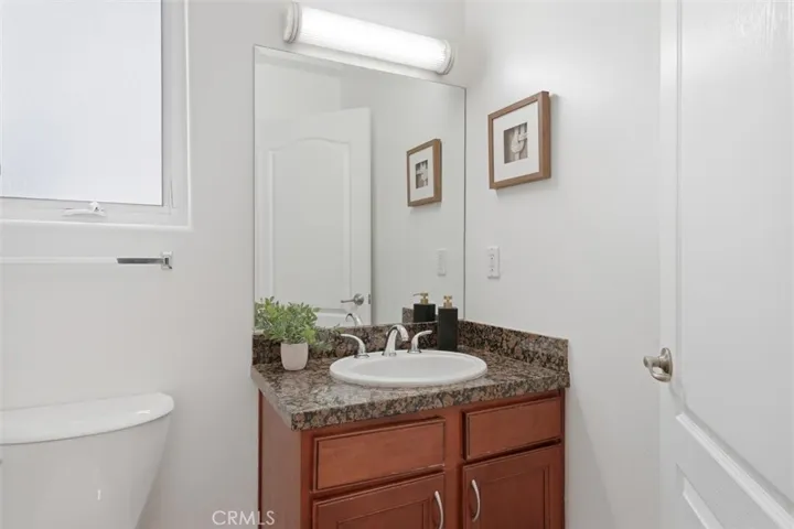 5719 Camellia 105, North Hollywood, California 91601