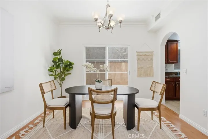 5719 Camellia 105, North Hollywood, California 91601