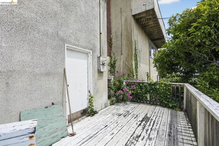 89 Keystone Way, San Francisco, California 94127