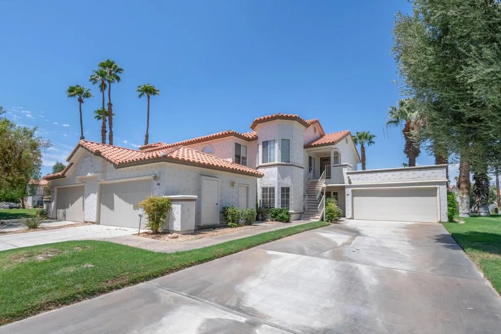 188 Firestone Dr