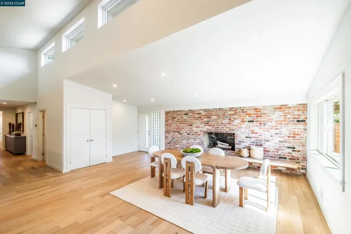 105 Hillcroft, Walnut Creek, California 94597