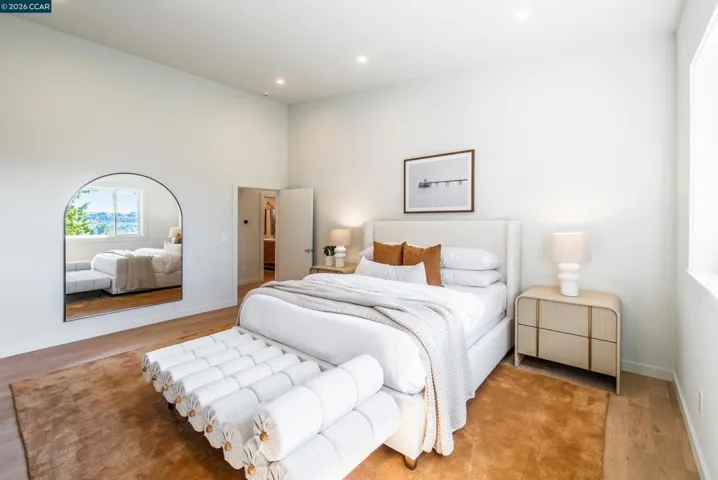 105 Hillcroft, Walnut Creek, California 94597