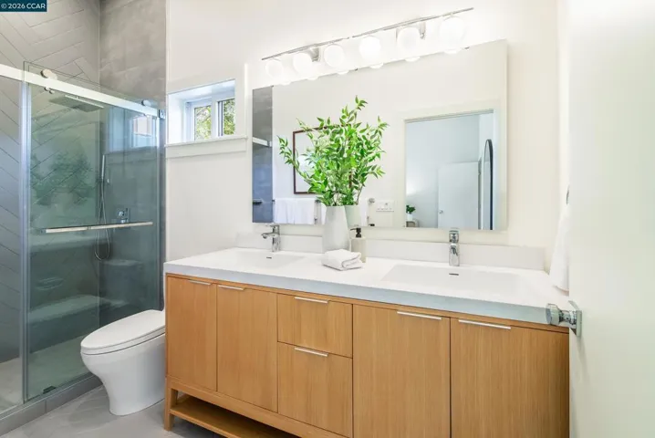 105 Hillcroft, Walnut Creek, California 94597