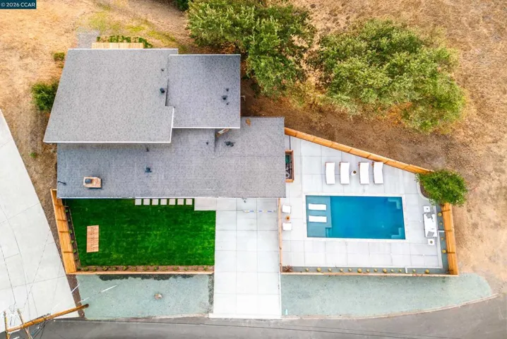 105 Hillcroft, Walnut Creek, California 94597