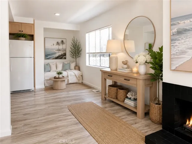 3209 Clay Street, Newport Beach, California 92663