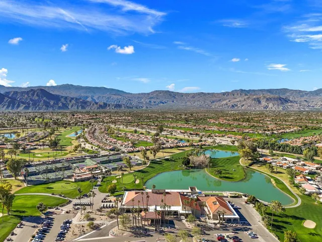 PalmDesertResortEntireDevelopment